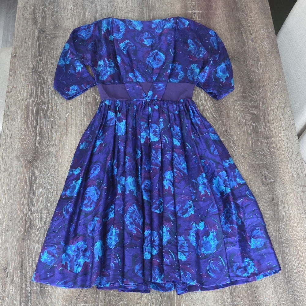 Vintage R&K Originals Floral Blue and Purple Floral Dress - Picture 2 of 10